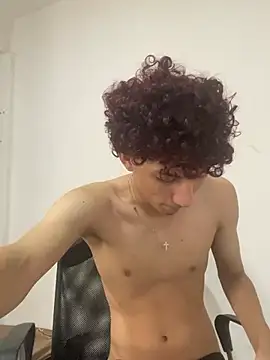 Darkknightx01 online show from 4, 2, 2026