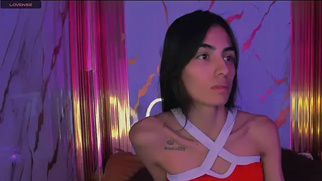 Snapshot of eimy_skinny_ chatting on 7, 2, 2026 eimy skinny online show from 7, 2, 2026