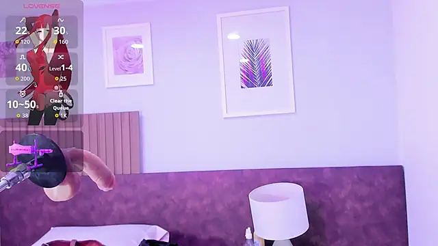 lisa milf  online show from 18, 10, 2025