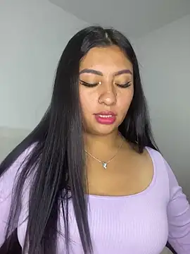 Issa Santana online show from 18, 4, 2026