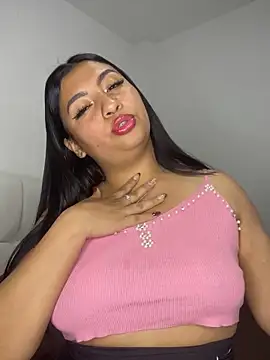 Issa Santana online show from 21, 4, 2026