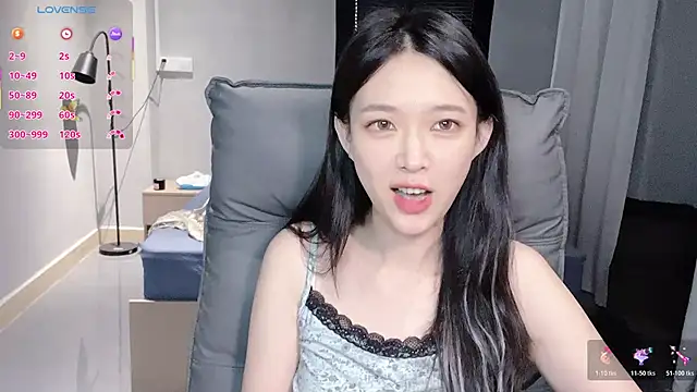 NiNi-baby520 online show from 3, 11, 2025