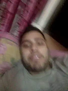 Snapshot of Desirock001 chatting on 31, 10, 2025 Desirock001 online show from 31, 10, 2025