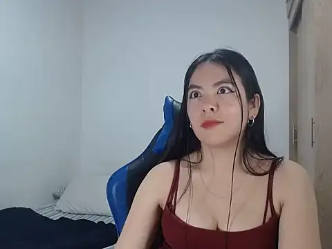 EloiseJun online show from 30, 9, 2025