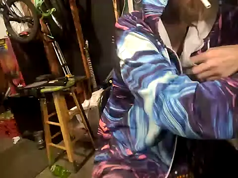 thejuicybacon online show from 1, 10, 2025