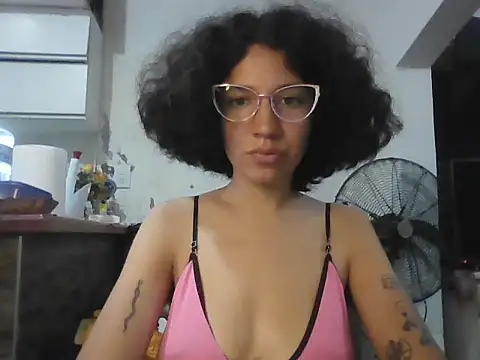 loliporomero online show from 4, 10, 2025