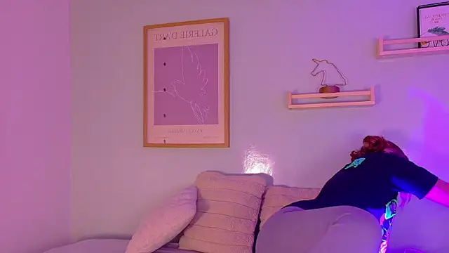 BelaMiller  online show from 17, 12, 2025