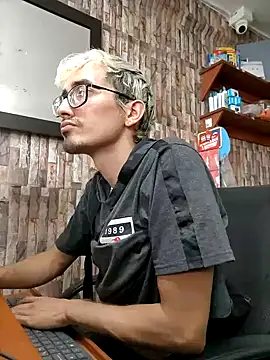 moorejhosua online show from 20, 9, 2025