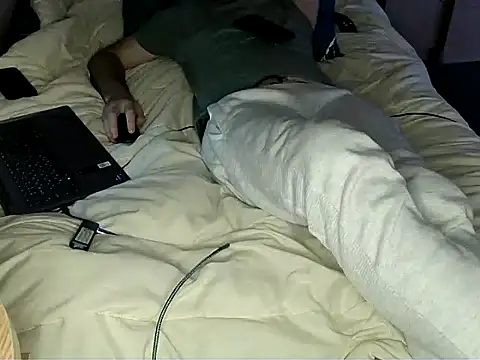 Snapshot of bul_boy chatting on 25, 2, 2026 bul boy online show from 25, 2, 2026