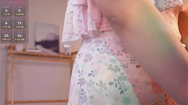 MoiraEger online show from 25, 11, 2025