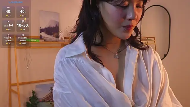 Snapshot of MoiraEger chatting on 8, 2, 2026 MoiraEger online show from 8, 2, 2026