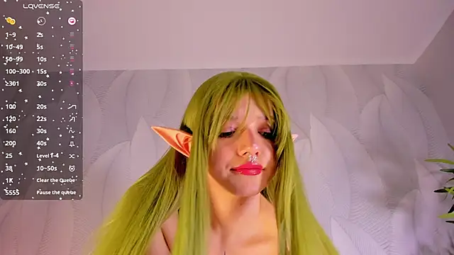 Molly Platt online show from 13, 9, 2025