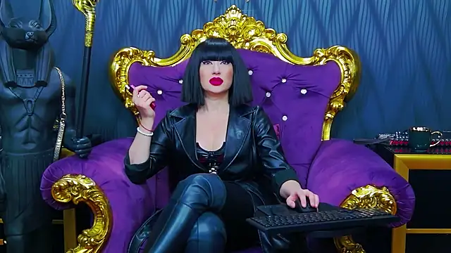 LaraMaeve online show from 15, 1, 2026