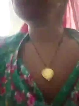 Snapshot of aunty_sumy chatting on 3, 11, 2025 aunty sumy online show from 3, 11, 2025