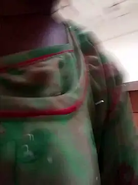 Snapshot of aunty_sumy chatting on 30, 11, 2025 aunty sumy online show from 30, 11, 2025