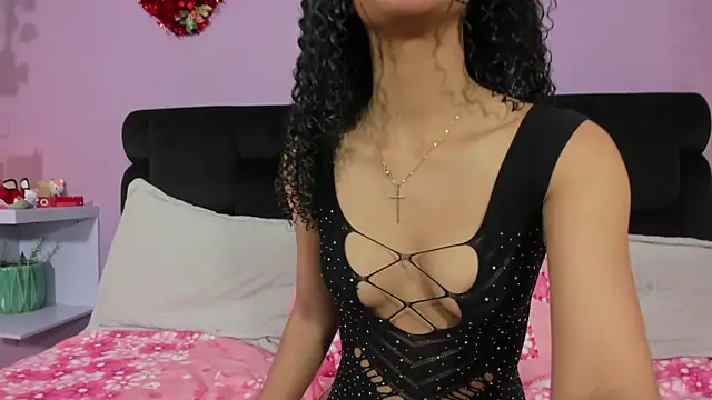 Snapshot of KendallWings chatting on 29, 11, 2025 KendallWings online show from 29, 11, 2025