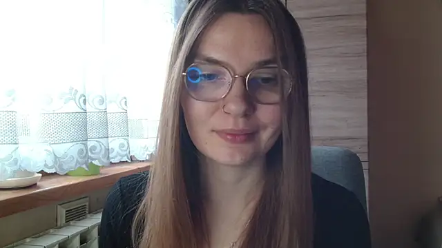 LooveELLYx online show from 14, 11, 2025