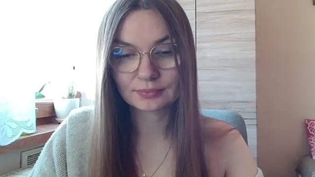 LooveELLYx online show from 13, 3, 2026