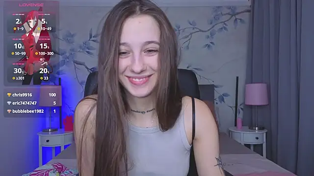 Snapshot of Little_cherryy__ chatting on 13, 9, 2025 Little cherryy online show from 13, 9, 2025