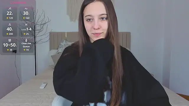 Snapshot of Little_cherryy__ chatting on 19, 11, 2025 Little cherryy online show from 19, 11, 2025