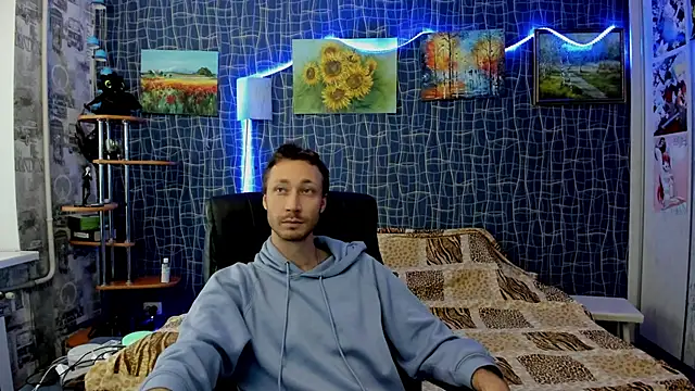 Snapshot of CuteBoy228 chatting on 18, 12, 2025 CuteBoy228 online show from 18, 12, 2025