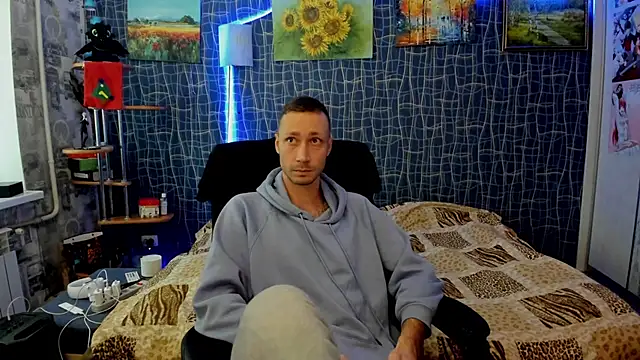 Snapshot of CuteBoy228 chatting on 9, 1, 2026 CuteBoy228 online show from 9, 1, 2026