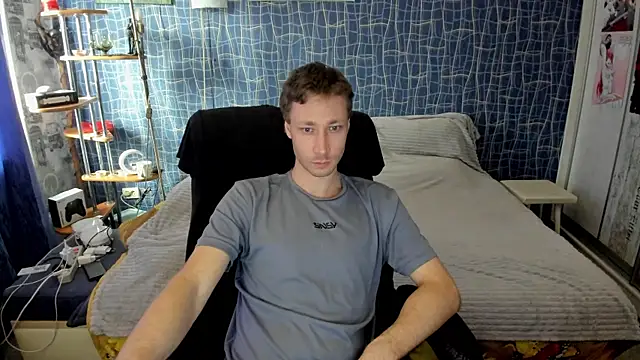 CuteBoy228 online show from 9, 4, 2026