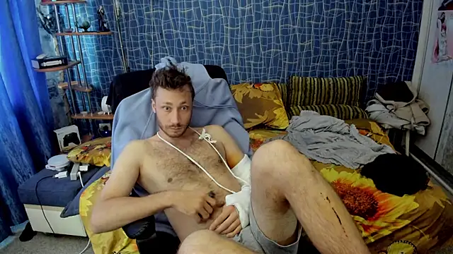 Snapshot of CuteBoy228 chatting on 28, 5, 2026 CuteBoy228 online show from 28, 5, 2026