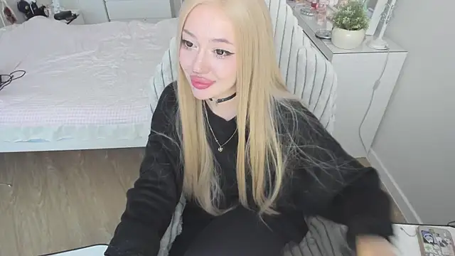 Snapshot of saadnesstyan chatting on 3, 11, 2025 saadnesstyan online show from 3, 11, 2025