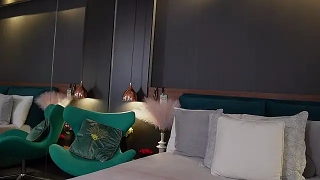 Snapshot of EmilyTrix chatting on 2, 3, 2026 EmilyTrix online show from 2, 3, 2026