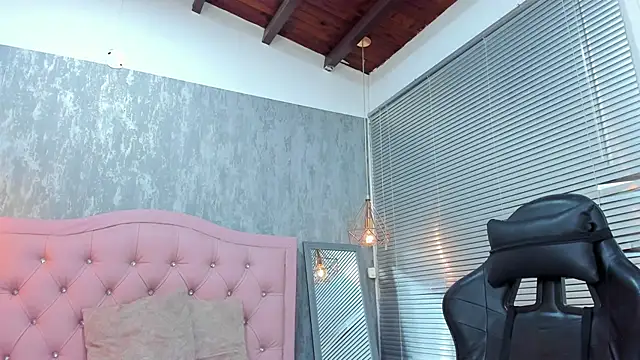 Snapshot of lissa_jhonsoon chatting on 19, 2, 2026 lissa jhonsoon online show from 19, 2, 2026