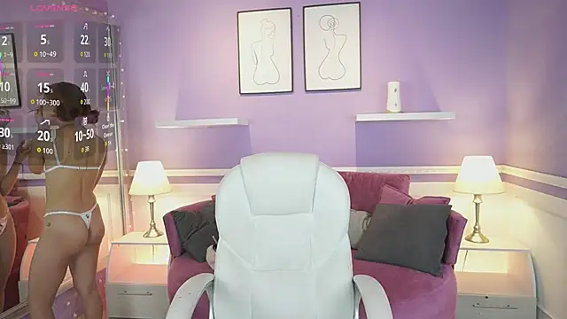 Snapshot of DahliaGrey chatting on 19, 9, 2025 DahliaGrey online show from 19, 9, 2025