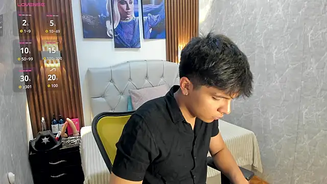 Thiago Kozak online show from 18, 12, 2025