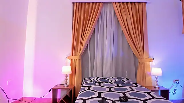 Cherry Castillo online show from 24, 10, 2025