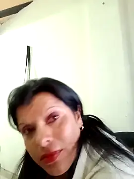 Hanna Kieran online show from 1, 10, 2025