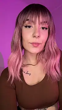 Snapshot of alesziarose chatting on 20, 11, 2025 alesziarose online show from 20, 11, 2025