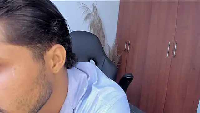 Evansdark1 online show from 2, 4, 2026