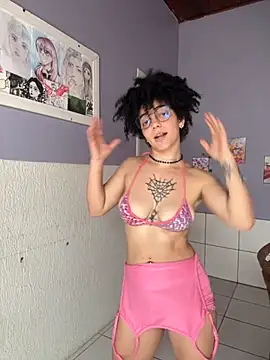 CamillyBlum online show from 20, 10, 2025