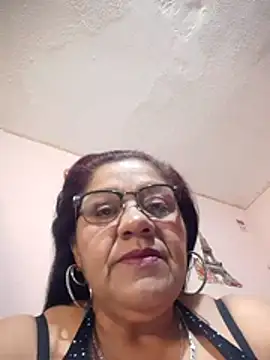 Snapshot of Freya_Fantasy chatting on 11, 11, 2025 Freya Fantasy online show from 11, 11, 2025