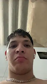 RobinLenoxx online show from 1, 11, 2025