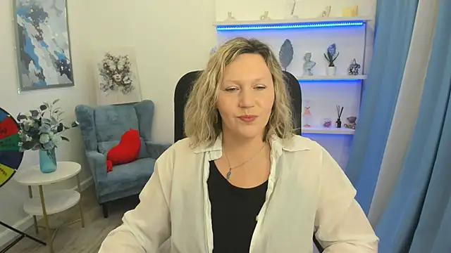 NinaStarle online show from 19, 4, 2026