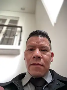 Manu0586 online show from 13, 9, 2025