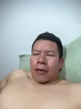 Snapshot of Manu0586 chatting on 6, 2, 2026 Manu0586 online show from 6, 2, 2026