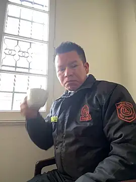 Snapshot of Manu0586 chatting on 1, 3, 2026 Manu0586 online show from 1, 3, 2026