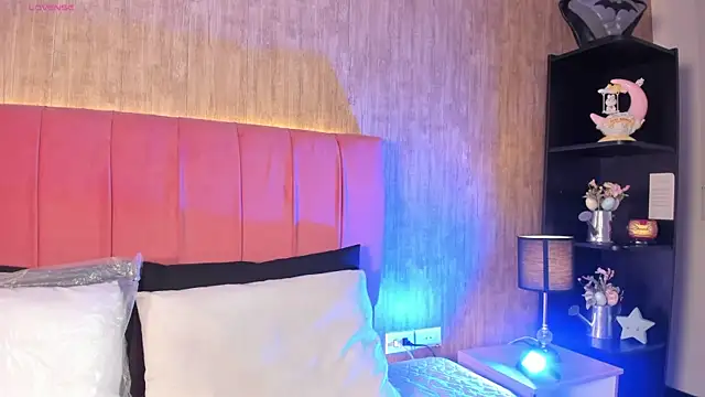 Kendra kobein online show from 16, 4, 2026