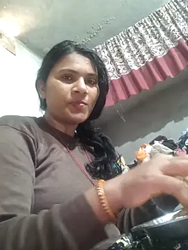 Snapshot of couple_71 chatting on 3, 12, 2025 couple 71 online show from 3, 12, 2025