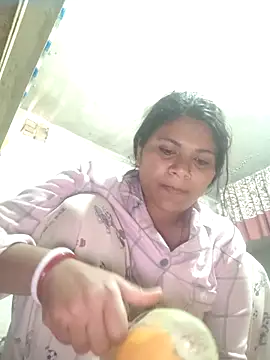 Snapshot of couple_71 chatting on 23, 2, 2026 couple 71 online show from 23, 2, 2026