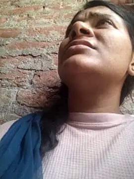Snapshot of couple_71 chatting on 23, 4, 2026 couple 71 online show from 23, 4, 2026
