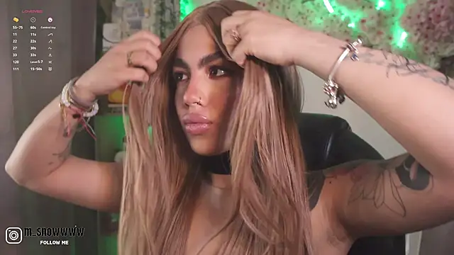 Miila snow online show from 26, 9, 2025