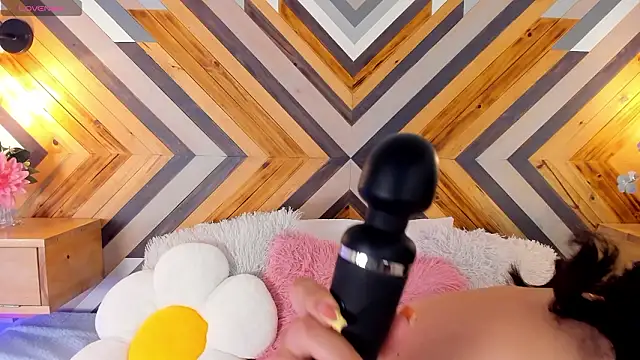 ZairaVanCleef online show from 16, 1, 2026